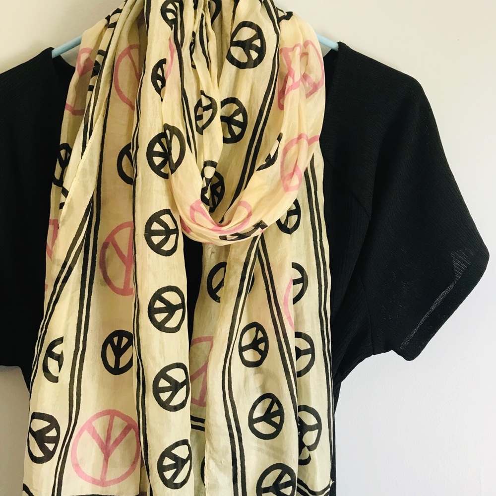 Peace sign fashion scarf